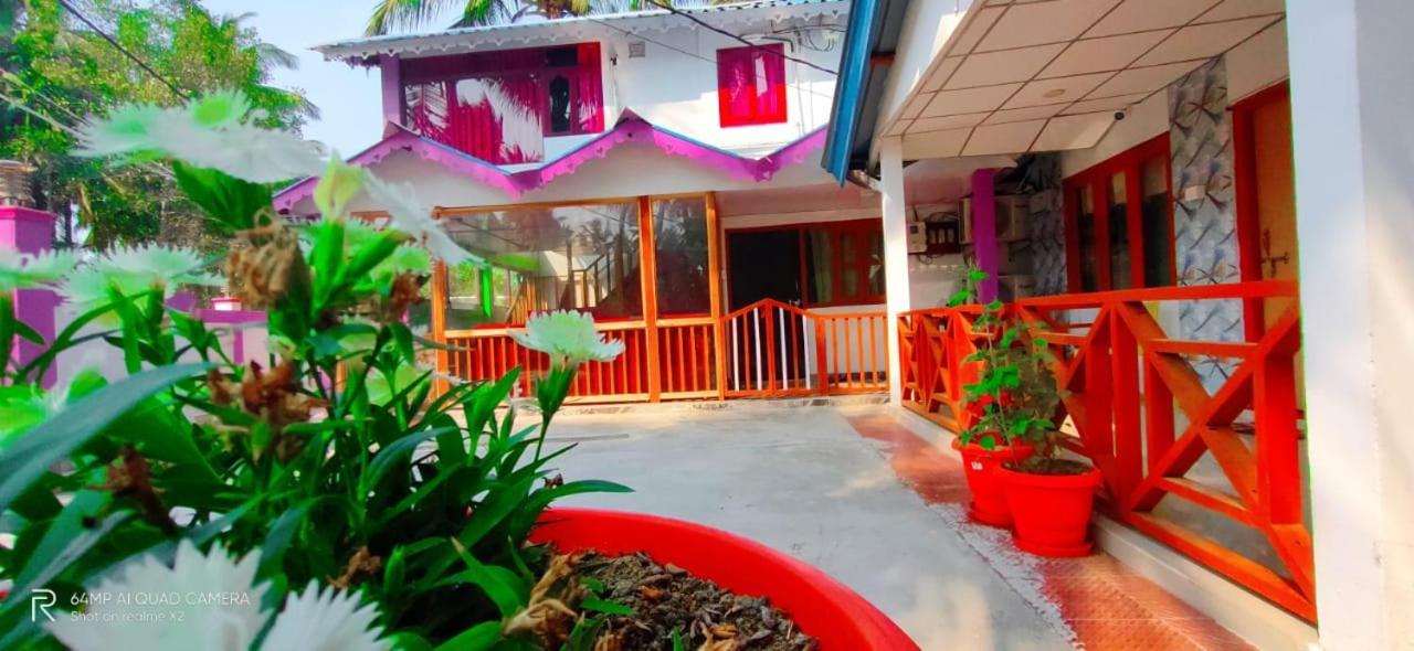 Hotel Highness Sea Rock Sitapur Exteriör bild